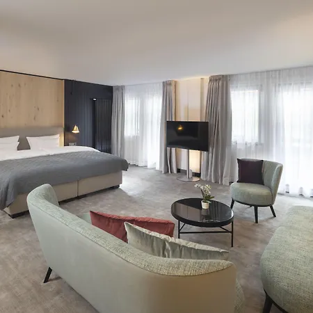 فندق Wellness & Genuss - Engel Obertal بيرسبرون