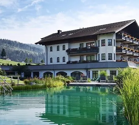Отель Wellness & Genuss - Engel Obertal 5*