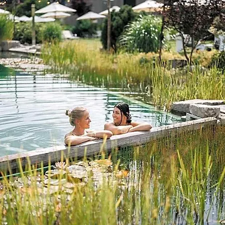 ホテル Wellness & Genuss - Engel Obertal