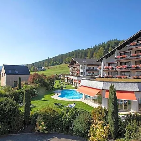 Wellness & Genuss - Engel Obertal 5* 바이에르스브론