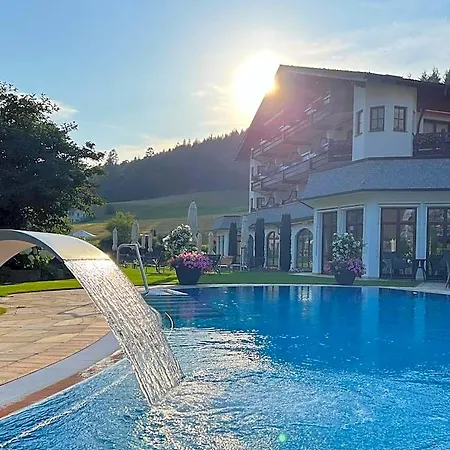 Wellness & Genuss - Engel Obertal 5*